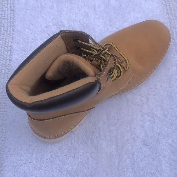 Timberland Women’s  Winter Cold Weather Brockton Lace-up  Boots Sz 8.5 - Picture 4 of 9